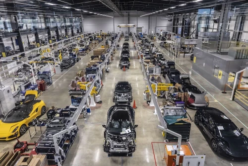 06/06/2025 Ngành ô tô châu Âu lao đao vì Trung Quốc siết xuất khẩu đất hiếm