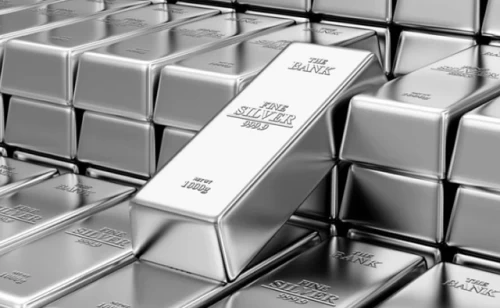 11/06/2025 Giá bạc bứt phá đánh dấu bước ngoặt lịch sử sau hơn một thập kỷ đi ngang